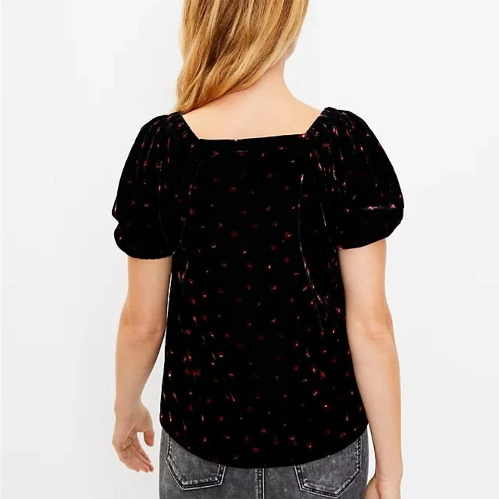 LOFT Floral Velvet Puff Sleeve Top Black & Red Sweetheart Neckline Women's Small